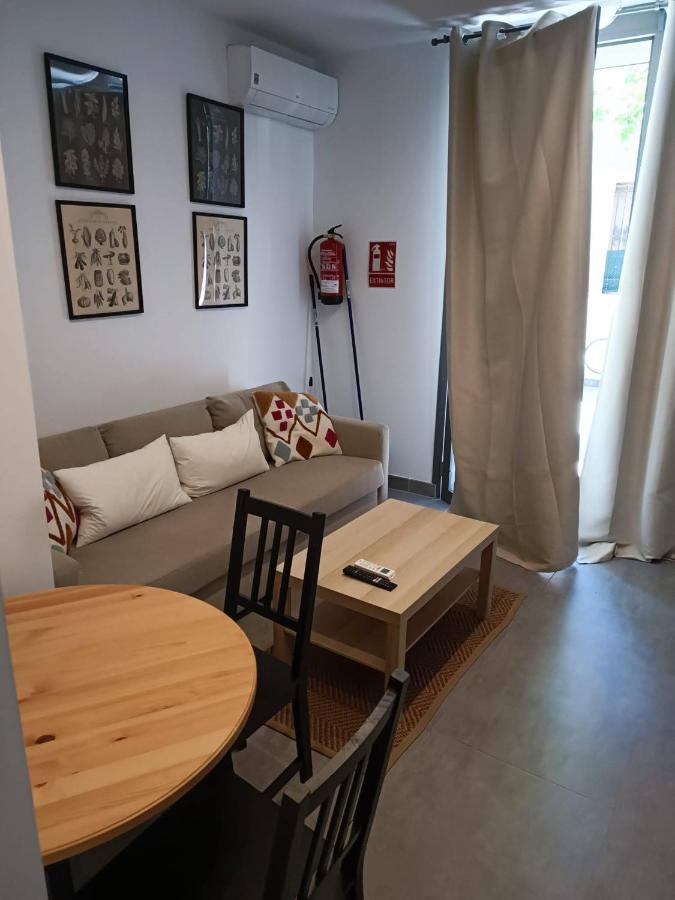 Complejo Pinta18 At1, At2 Y At3 Apartment Seville Luaran gambar