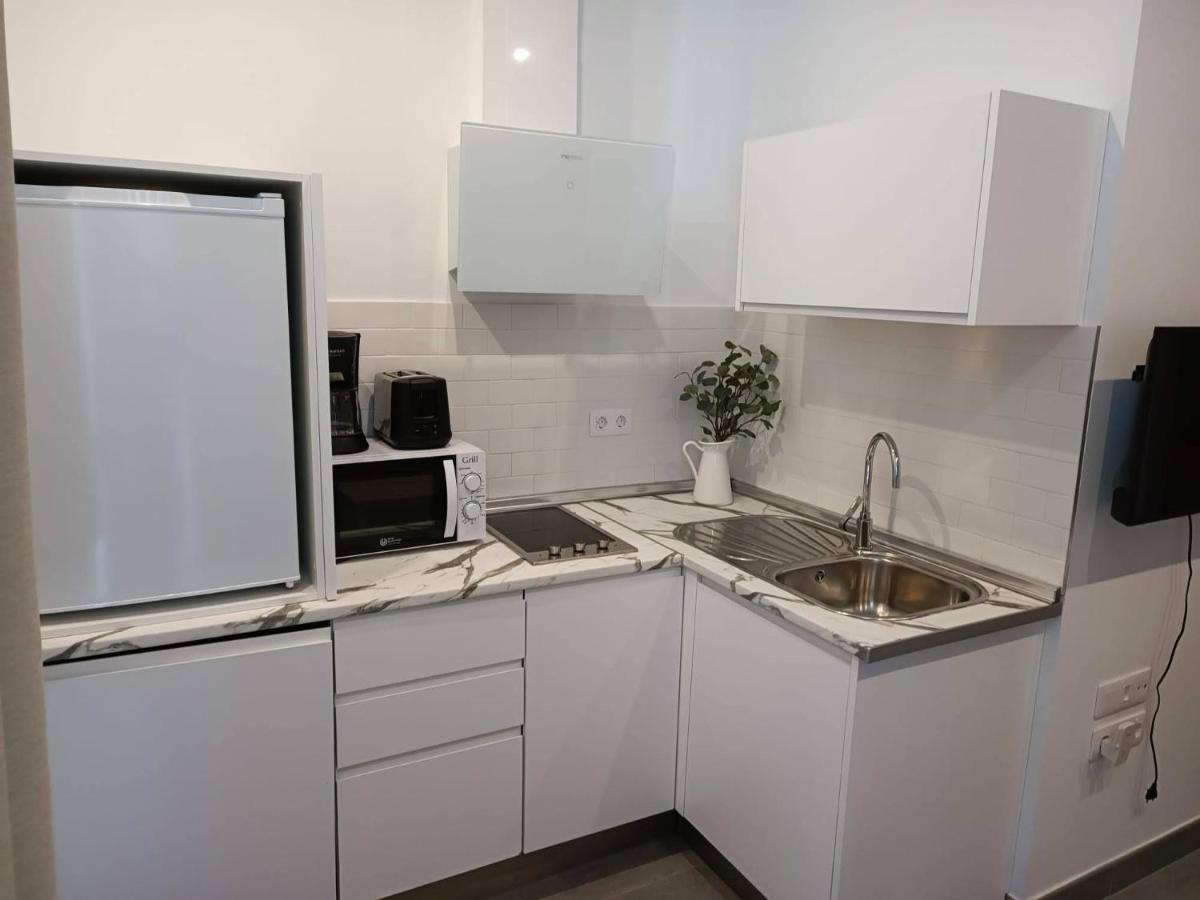 Complejo Pinta18 At1, At2 Y At3 Apartment Seville Luaran gambar