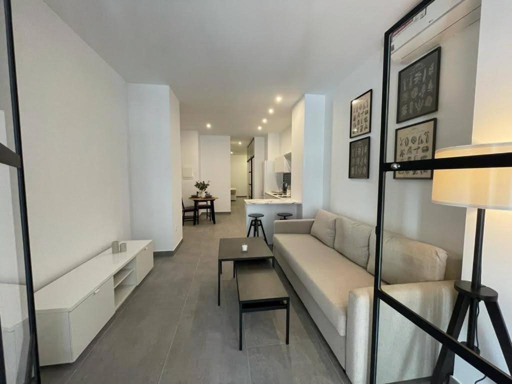 Complejo Pinta18 At1, At2 Y At3 Apartment Seville Luaran gambar